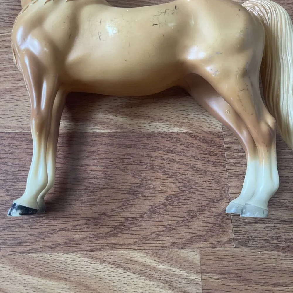 Breyer product vintage